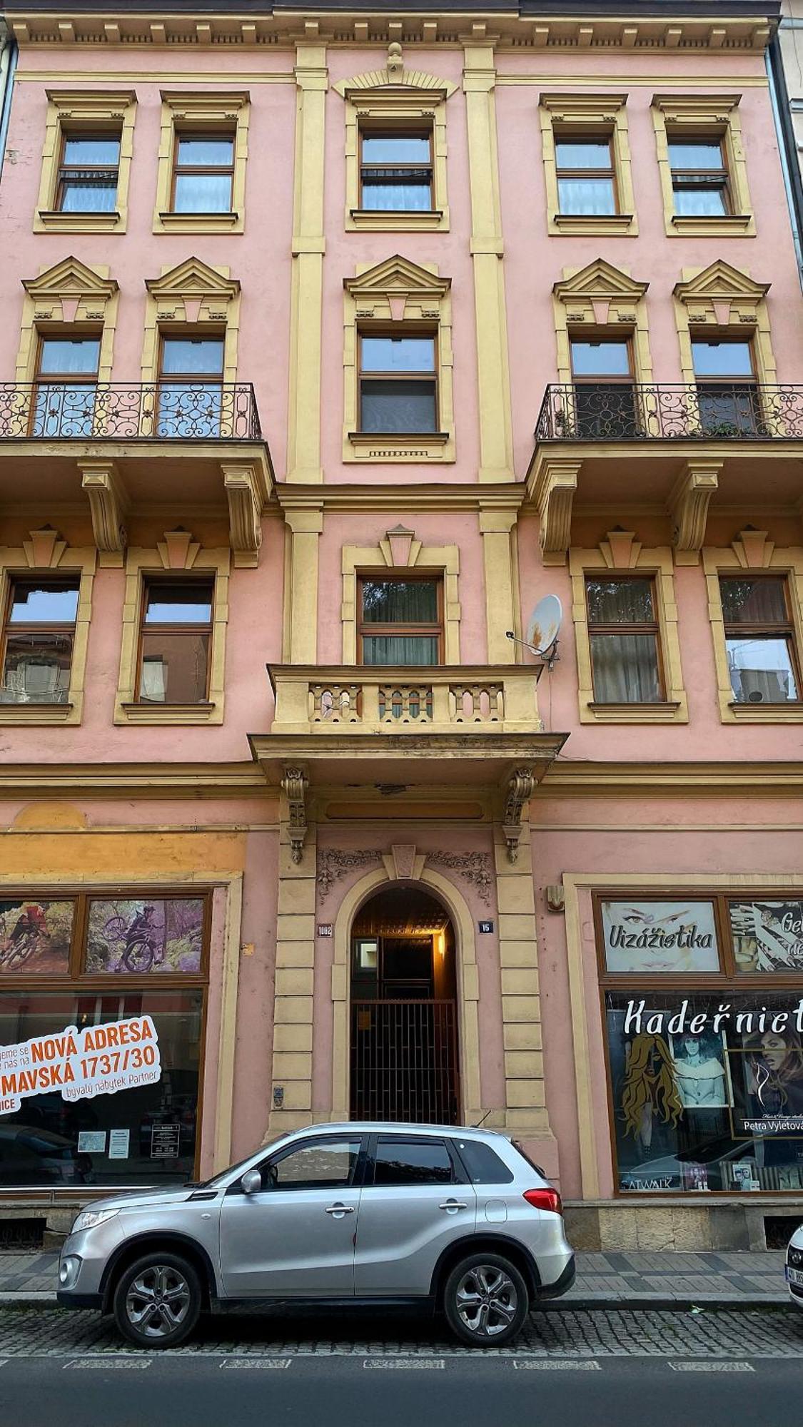 Lilly Apartments Karlovy Vary Kültér fotó